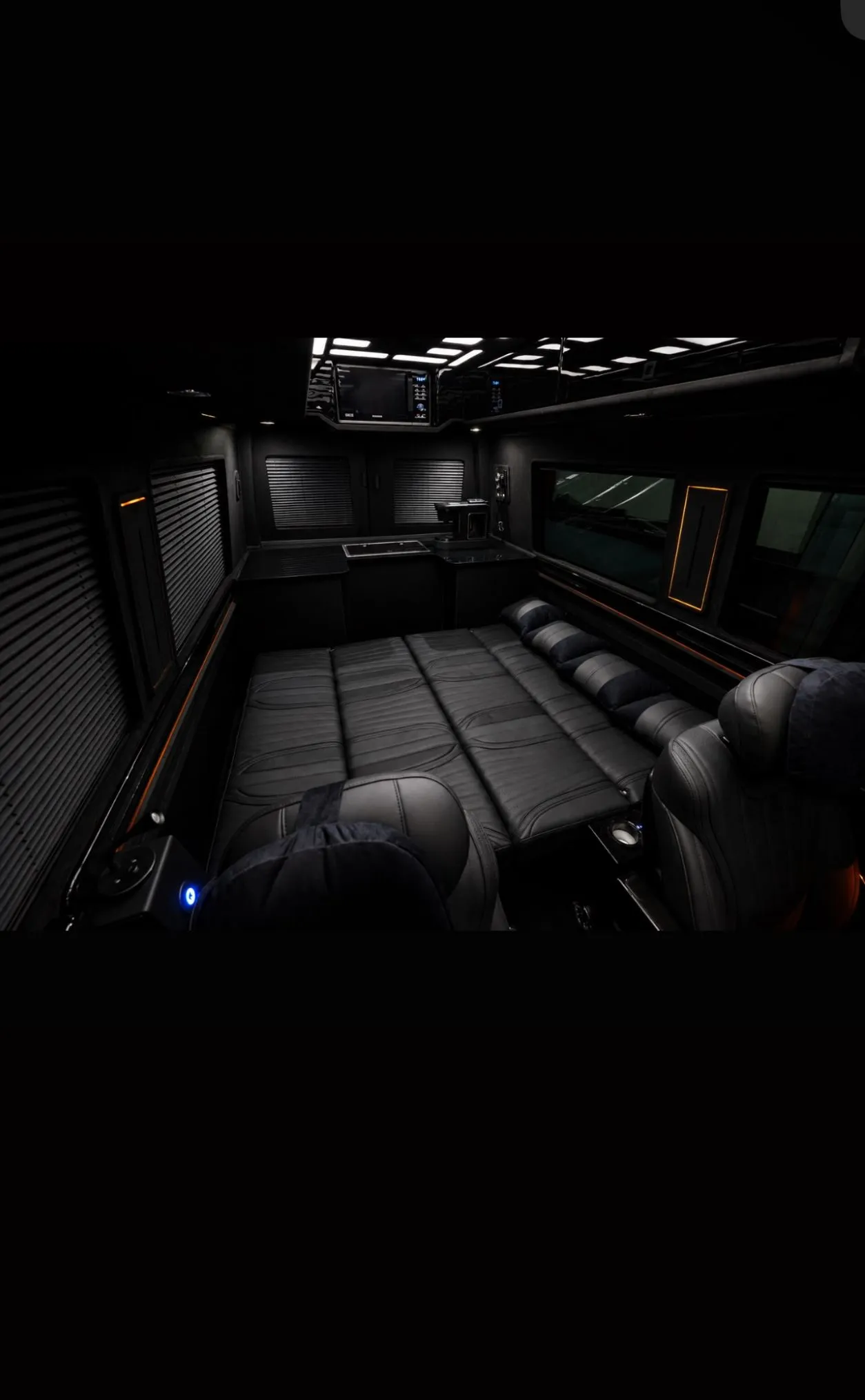 Zeus VIP Transfer sprinter iç mekan