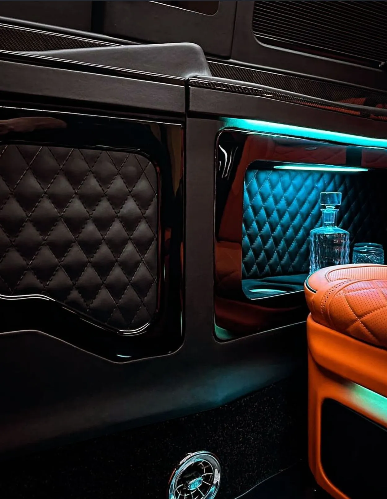 Zeus VIP Transfer vito iç mekan