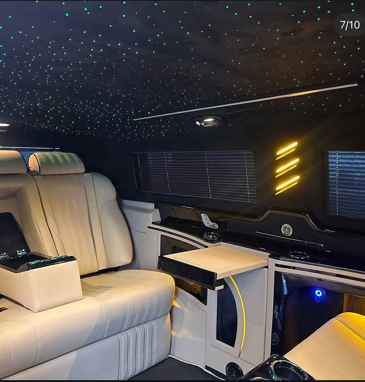 Zeus VIP Transfer vito iç mekan